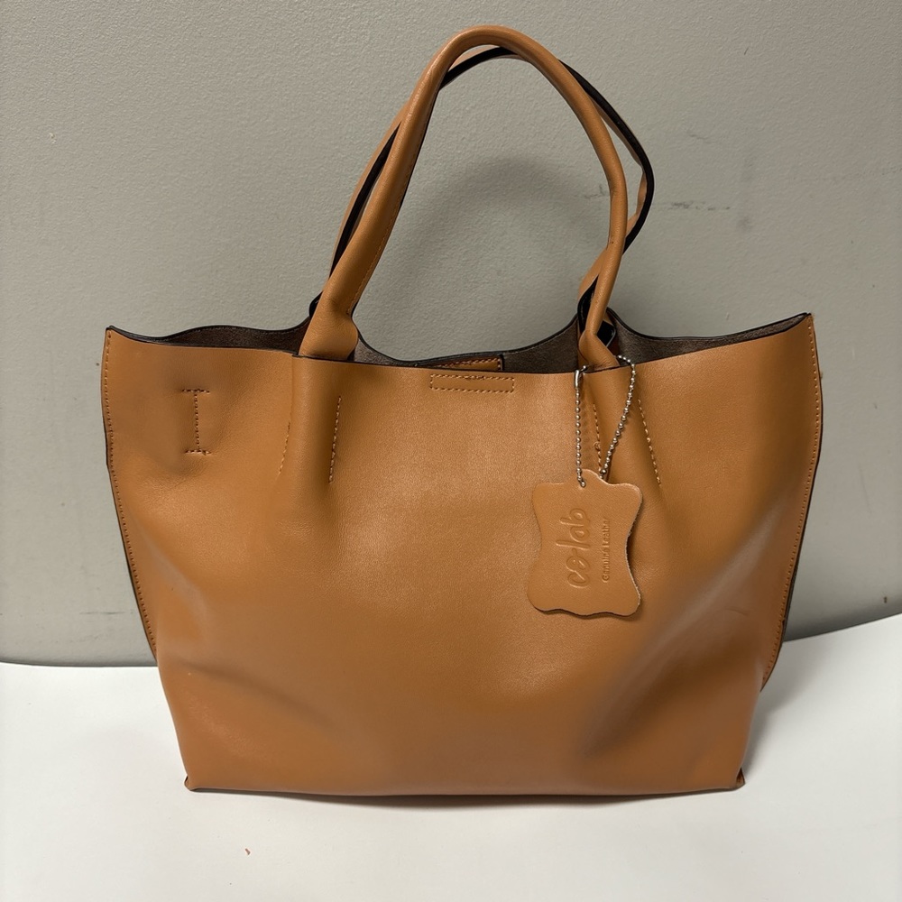 Colab genuine leather Tan Tote Bag Spacious Classic Design